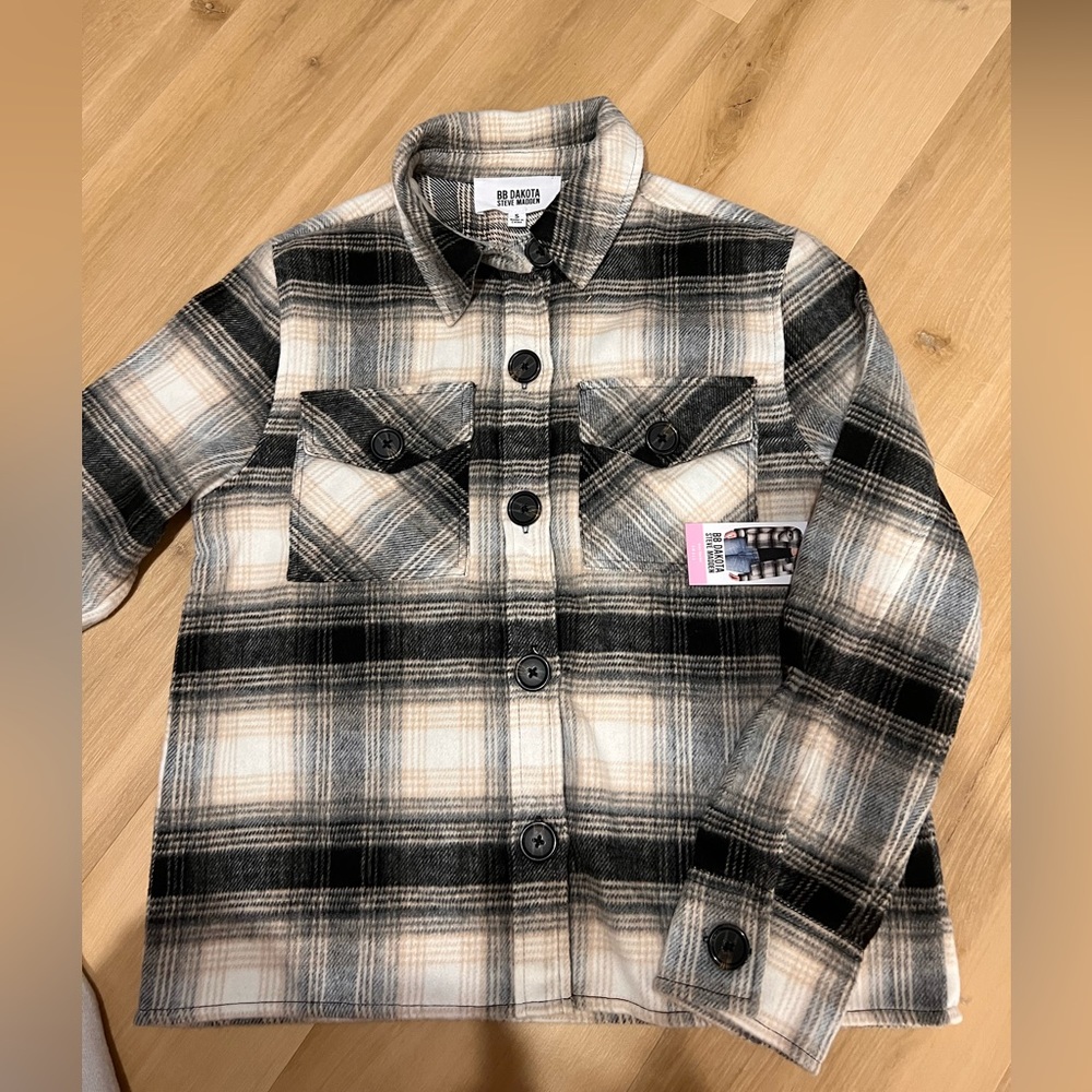 NWT BB Dakota Flannel Shacket size Small